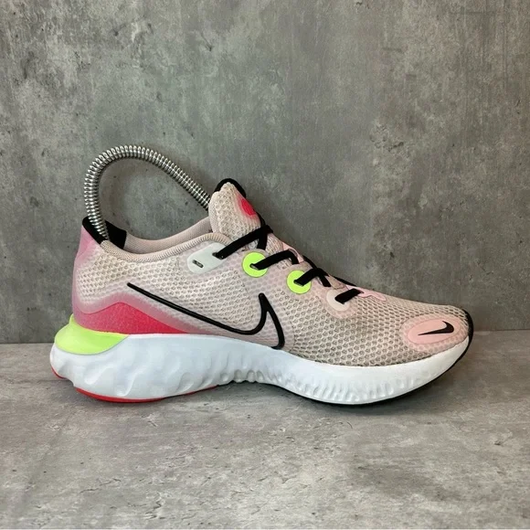 Nike Renew Running Shoes Womens sz 6.5 - pink - Picture 3 of 6